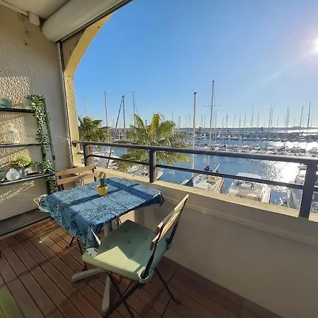 Au Bord De L'Eau, Profitez D'Un Moment De Calme ! Apartment Gruissan Exterior photo