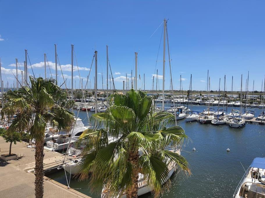 Apartment Au Bord De L'eau, Profitez D'un Moment De Calme ! Gruissan
